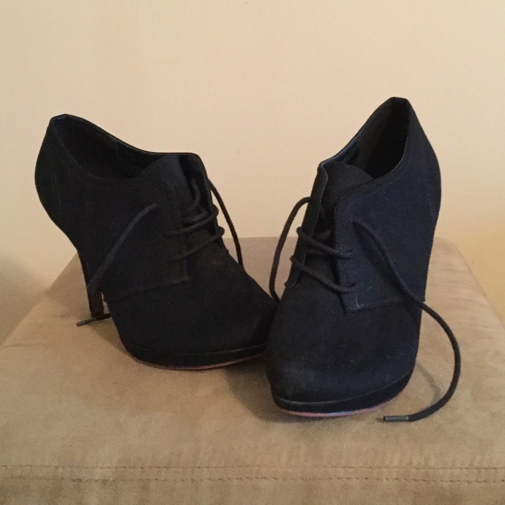 Shoes. Black